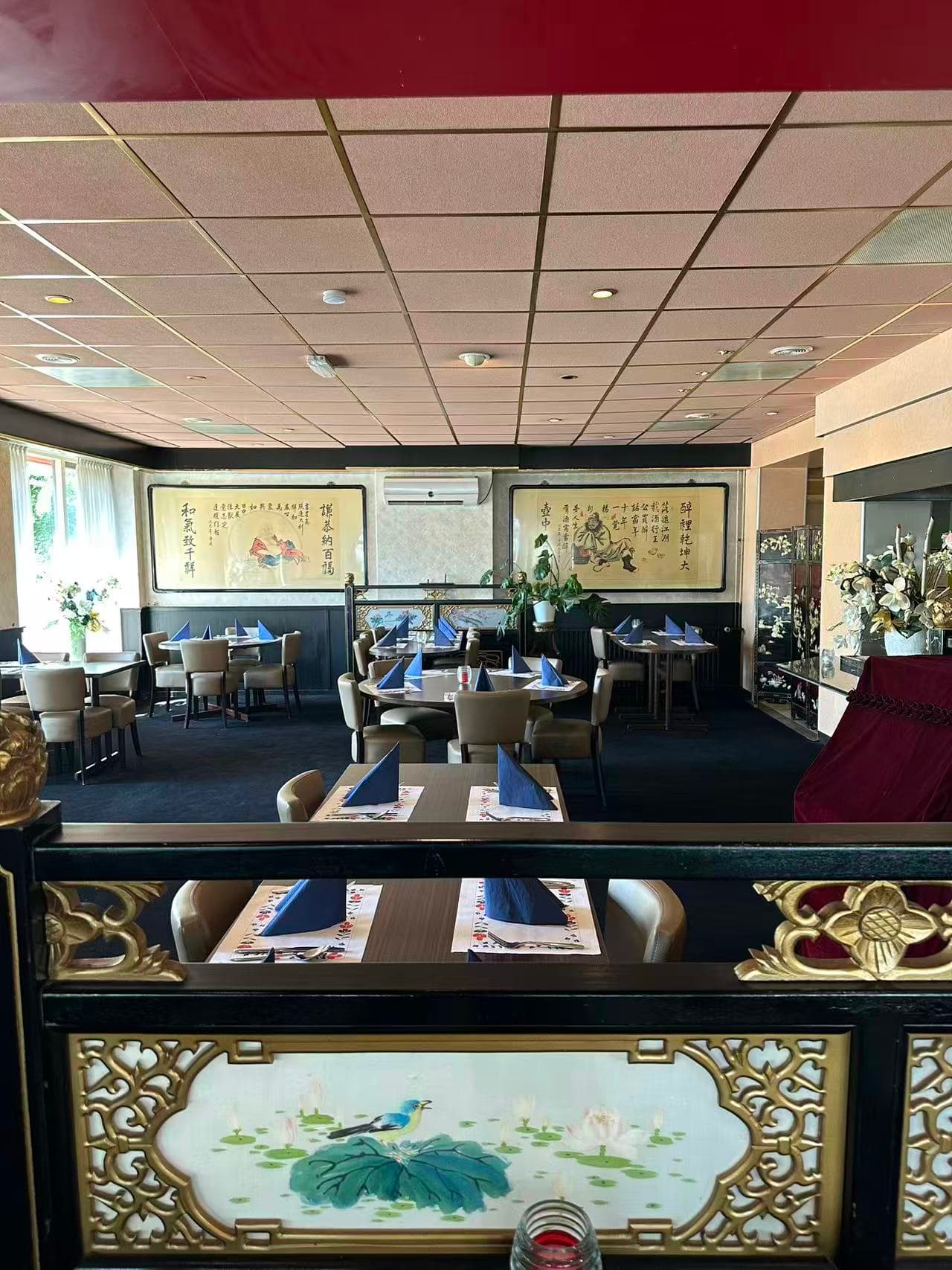 De eetzaal van Restaurant Mandarin